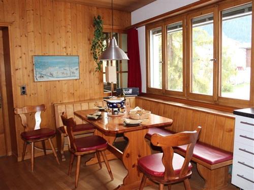 Holiday Home/Apartment - 5 persons -  - Promenade - 7260 - Davos