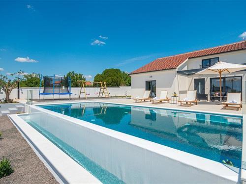 Sommerhus - 6 personer -  - Hrv.drzavnog sabora - Zadar-Skabrnja - 23223 - Skabrnja