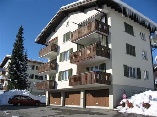 Holiday Home/Apartment - 5 persons -  - Via la Quadra - 7017 - Flims Dorf