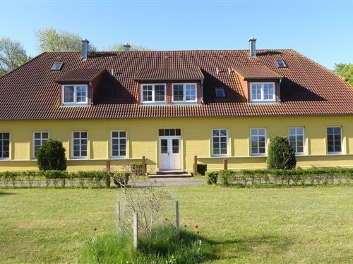 Holiday Home/Apartment - 4 persons -  - Volsvitz - 18569 - Gingst