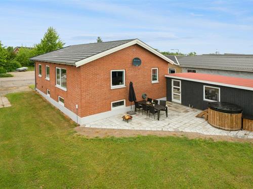 Ferienhaus - 6 Personen -  - Fruerbyvej - 7280 - Sdr. Felding