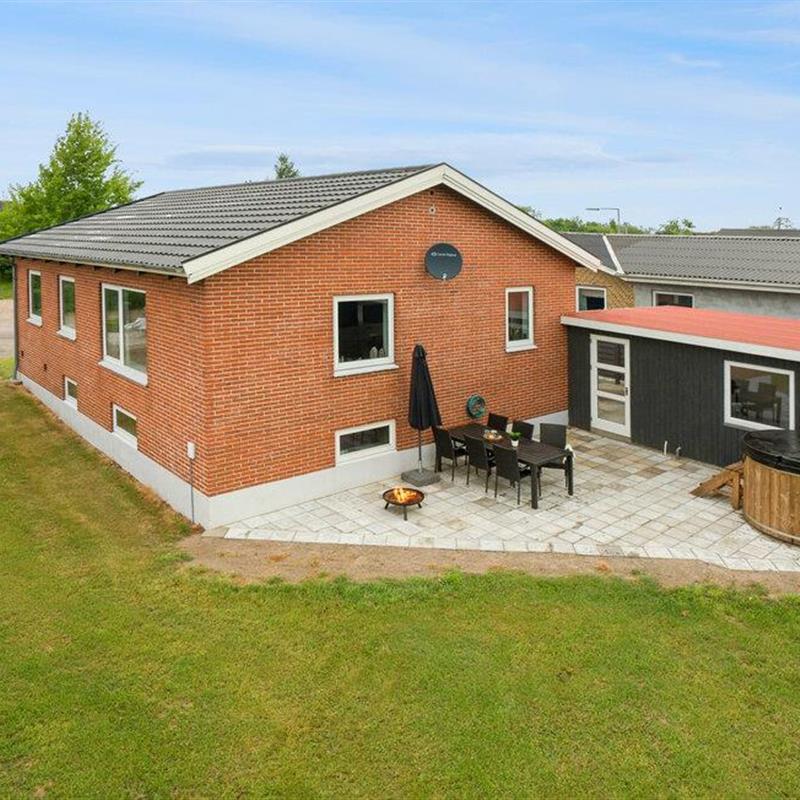 Ferienhaus - 6 Personen -  - Fruerbyvej - 7280 - Sdr. Felding