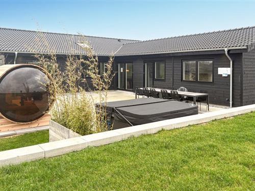 Holiday home - 11 persons -  - Flovt Havevej - Flovt - 6100 - Haderslev