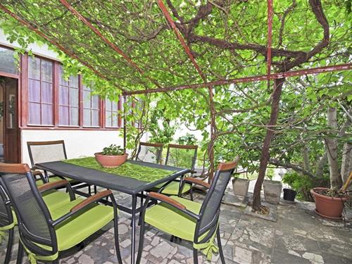 Holiday Home/Apartment - 6 persons -  - Dugi Rat - 21315 - Dugi Rat