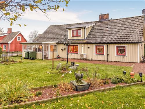 Holiday Home/Apartment - 7 persons -  - Västraby - Broby/Östra Göinge - 289 93 - Broby