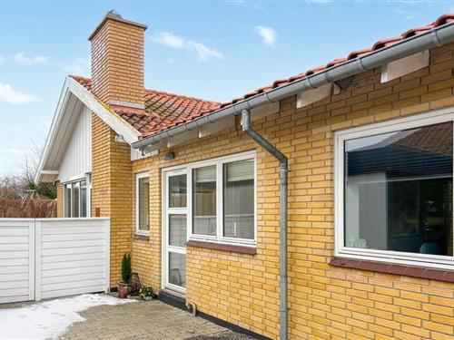 Sommerhus - 4 personer -  - Dyrlæge Jürgensensgade - 3740 - Svaneke
