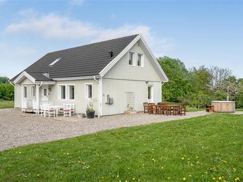 Sommerhus - 8 personer -  - Varmarkvej - Bjert Strand - 6092 - Sønder Stenderup