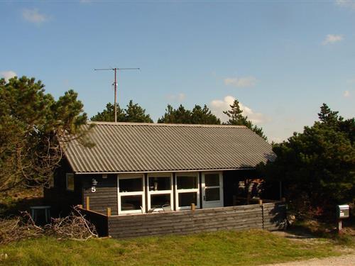 Holiday Home/Apartment - 4 persons -  - Havstien - 6853 - Vejers Strand