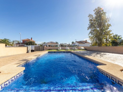 Sommerhus - 8 personer -  - 43580 - Deltebre