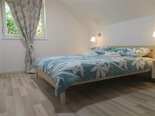 Holiday Home/Apartment - 6 persons -  - Smoljanac - 53231 - Smoljanac