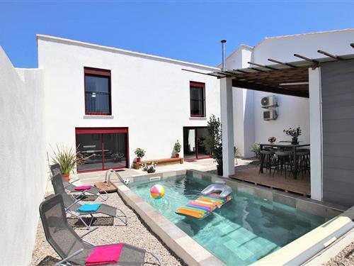 Holiday home - 10 persons -  - 80 allée des Escalettes,  V - 13300 - Salon De Provence