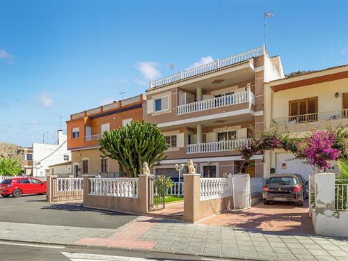 Holiday Home/Apartment - 7 persons -  - Avda de la Constitución - 03300 - Orihuela