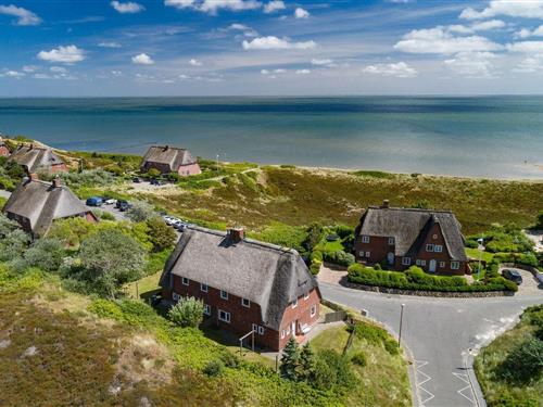 Holiday home - 6 persons -  - Mannemorsumtal - 25992 - List Auf Sylt