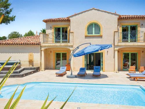 Sommerhus - 8 personer -  - Avenue de Diane - 83700 - Saint Raphael