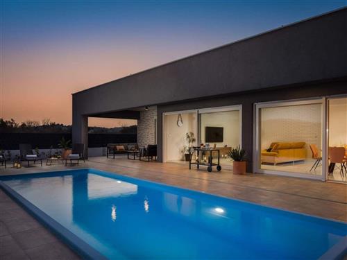 Holiday home - 6 persons -  - Murter/Jezera - 22242