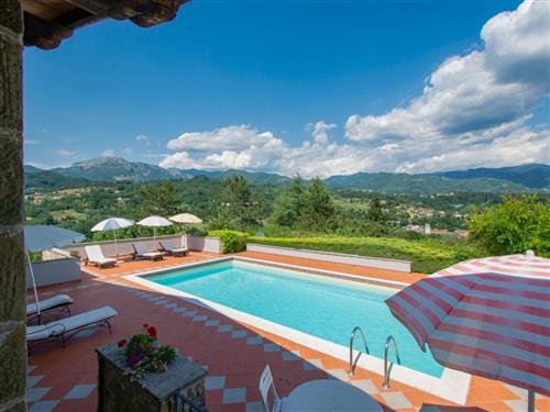 Fritidshus - 12 personer -  - Castelnuovo Di Garfagnana - 55031