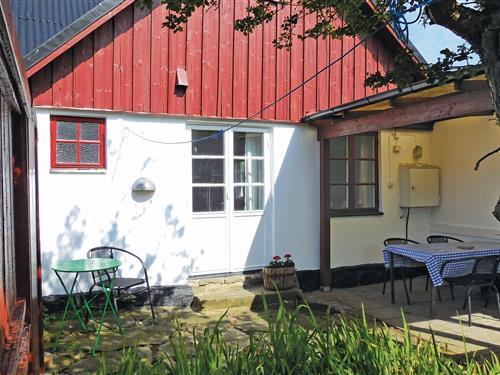 Sommerhus - 4 personer -  - Strandgatan - 276 60 - Skillinge