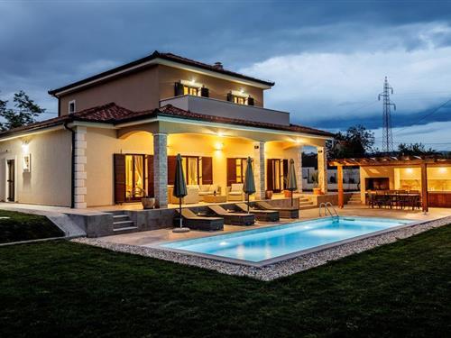 Sommerhus - 10 personer -  - Suhac - Split-Sinj - 21230 - Sinj