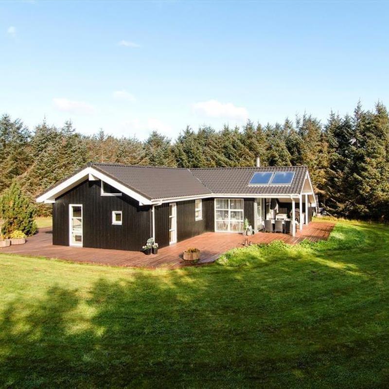 Sommerhus - 9 personer -  - Alexandravej - 9480 - Løkken