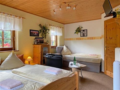 Værelse - 3 personer -  - Hauptstraße - 01833 - Stolpen