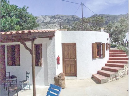 Ferienhaus - 3 Personen -  - 85300 - Pili