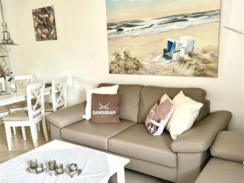 Holiday Home/Apartment - 4 persons -  - Haderslebenerstr. - 25980 - Westerland