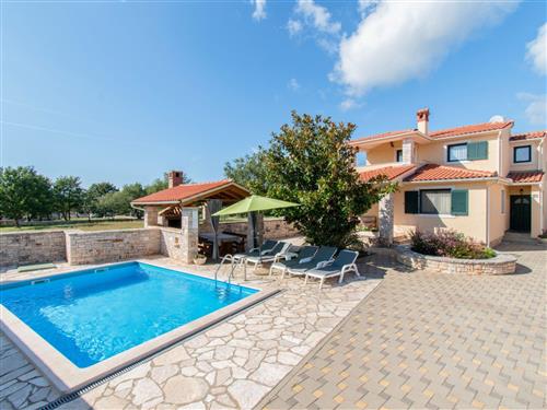 Holiday home - 6 persons -  - Barbariga - 52215