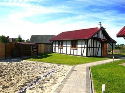 Holiday Home/Apartment - 6 persons -  - Baltycka - 76-034 - Sarbinowo