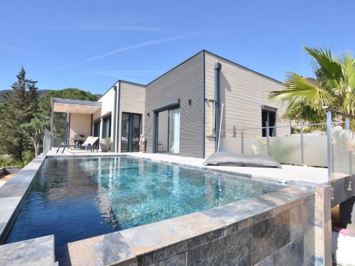 Feriehus - 4 personer -  - Chemin des Vivards - 83240 - Cavalaire-Sur-Mer