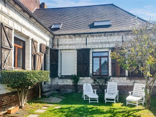 Holiday home - 8 persons -  - rue du Général Leclerc - 80560 - Mailly-Maillet