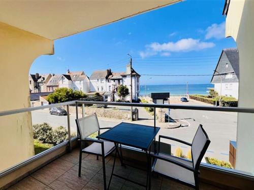 Holiday Home/Apartment - 4 persons -  - 56170 - Quiberon