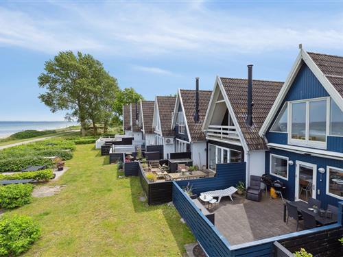 Holiday Home/Apartment - 4 persons -  - Strandvejen - 5450 - Otterup