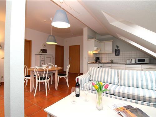 Ferienhaus - 4 Personen -  - Strandstraße - 18225 - Kühlungsborn