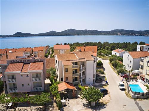 Holiday apartment - 6 persons -  - Oštarijska - 23210 - Biograd Na Moru