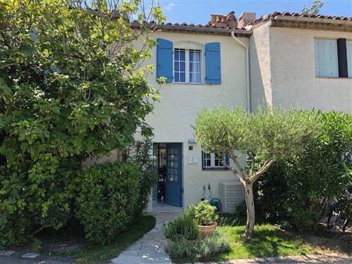 Holiday home - 6 persons -  - Grimaud - 83310