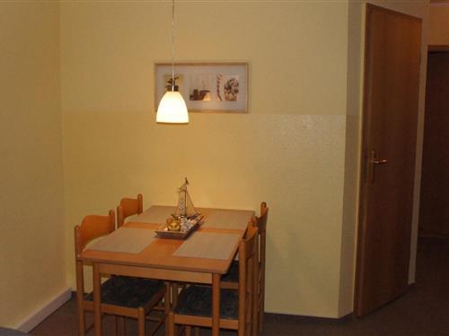 Holiday Home/Apartment - 3 persons -  - 23966 - Wismar