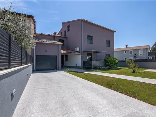 Ferielejlighed - 4 personer -  - 52212 - Valbandon