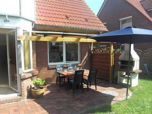 Holiday Home/Apartment - 4 persons -  - Mühlenblick - 26409 - Carolinensiel