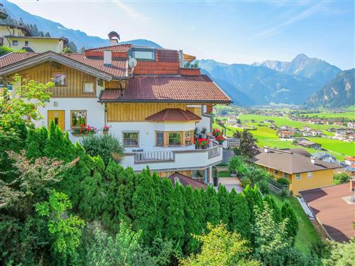 Holiday Home/Apartment - 4 persons -  - Mayrhofen - 6278