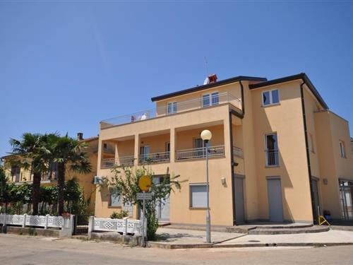 Ferienhaus - 3 Personen -  - Lako - 52466 - Novigrad