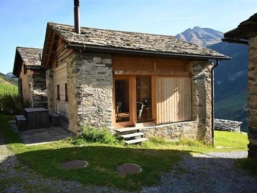 Ferienhaus - 4 Personen -  - Leis - 7132 - Vals