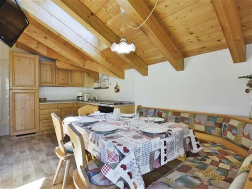 Ferienwohnung - 6 Personen -  - Campitello - 38030