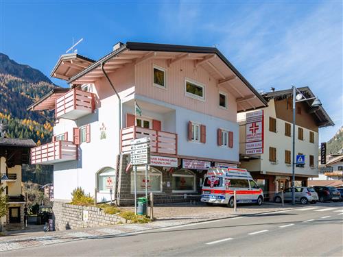 Holiday apartment - 6 persons -  - Canazei - 38032