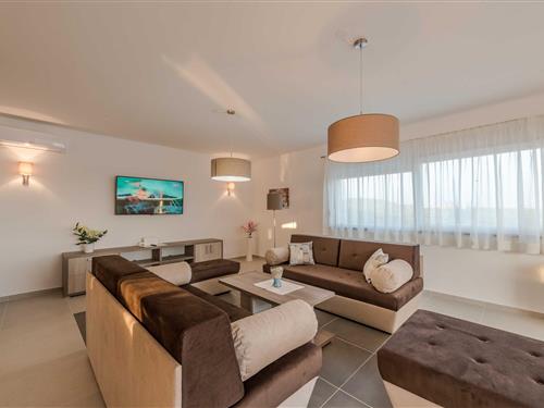 Villa - 8 personer -  - 23207 - Debeljak