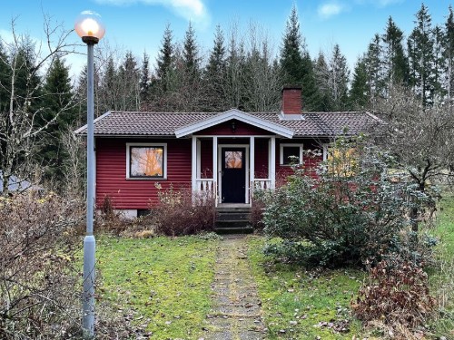 Holiday home - 4 persons -  - Ledet Karstorp - 512 94 - Svenljunga