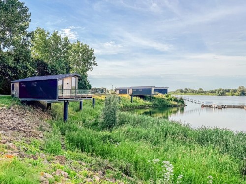 Holiday home - 4 persons -  - Zandstraat - 5331 PG - Kerkdriel
