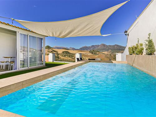 Holiday home - 12 persons -  - Calle Agua, Esq. Calle Huertas - 29430 - Montecorto