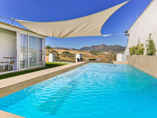 Ferienhaus - 12 Personen -  - Calle Agua, Esq. Calle Huertas - 29430 - Montecorto