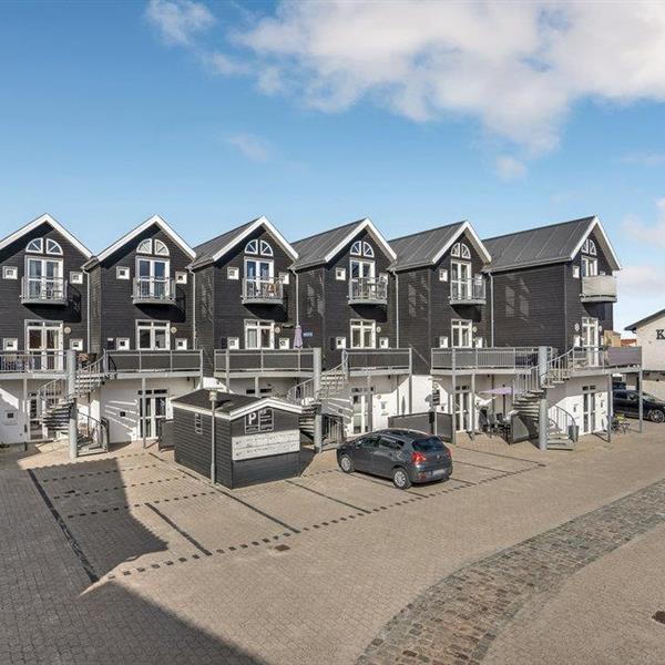 Emne nr.: 130-A08011