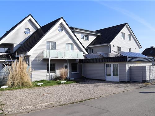 Holiday Home/Apartment - 6 persons -  - Am Kampland - 23747 - Dahme